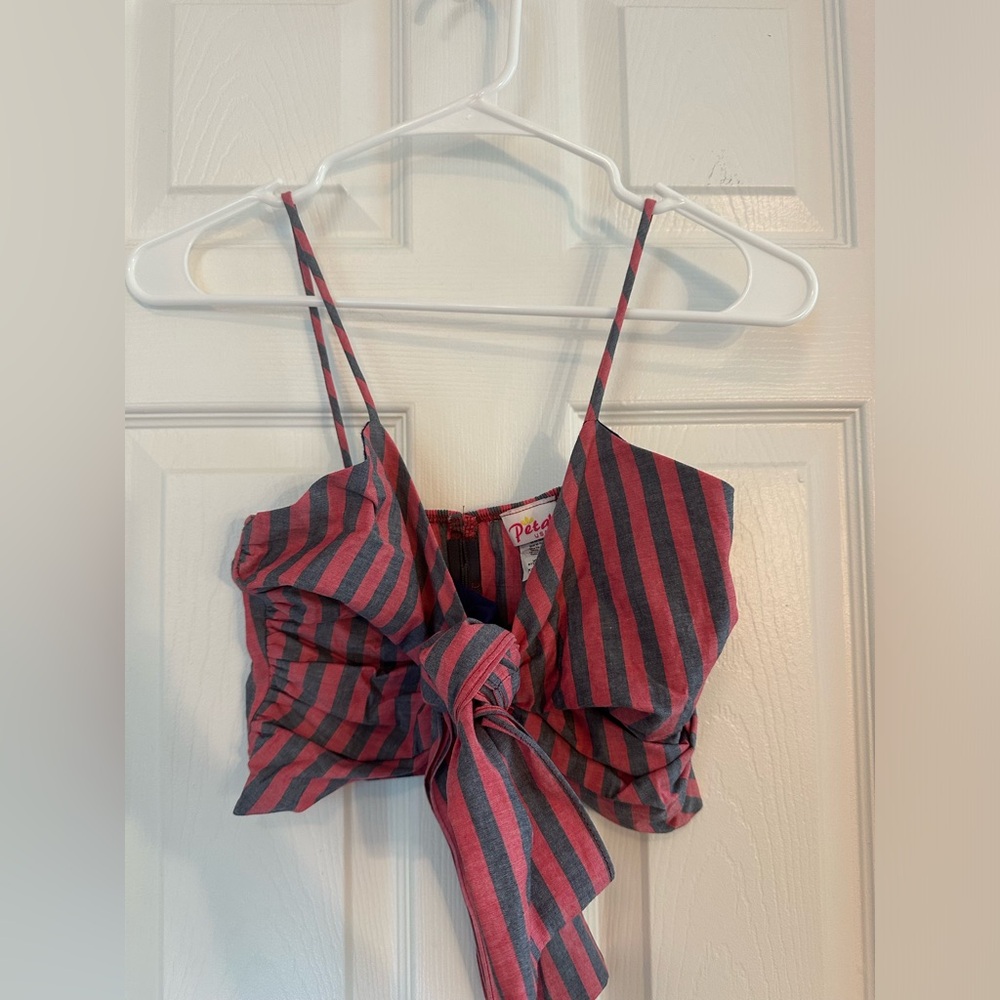 Boutique XS Red & Gray Stripped Crop Top